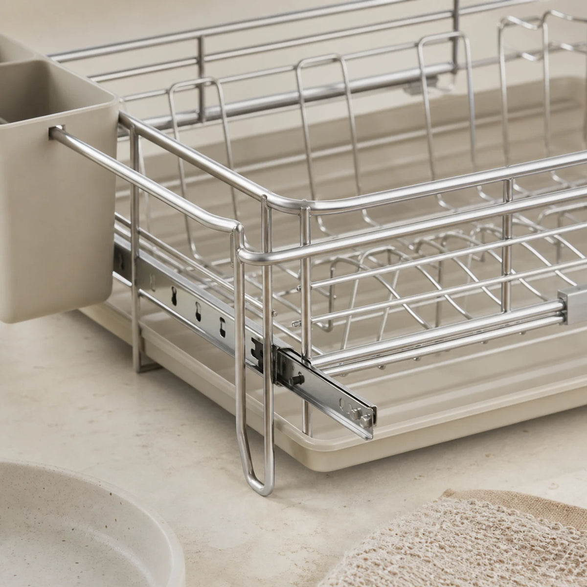Alveriona extendable dish drying rack detail image